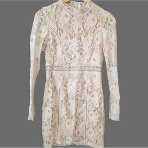 Charlotte Russe White/Ivory Lace Long Sleeve Body Dress‎ Size Medium